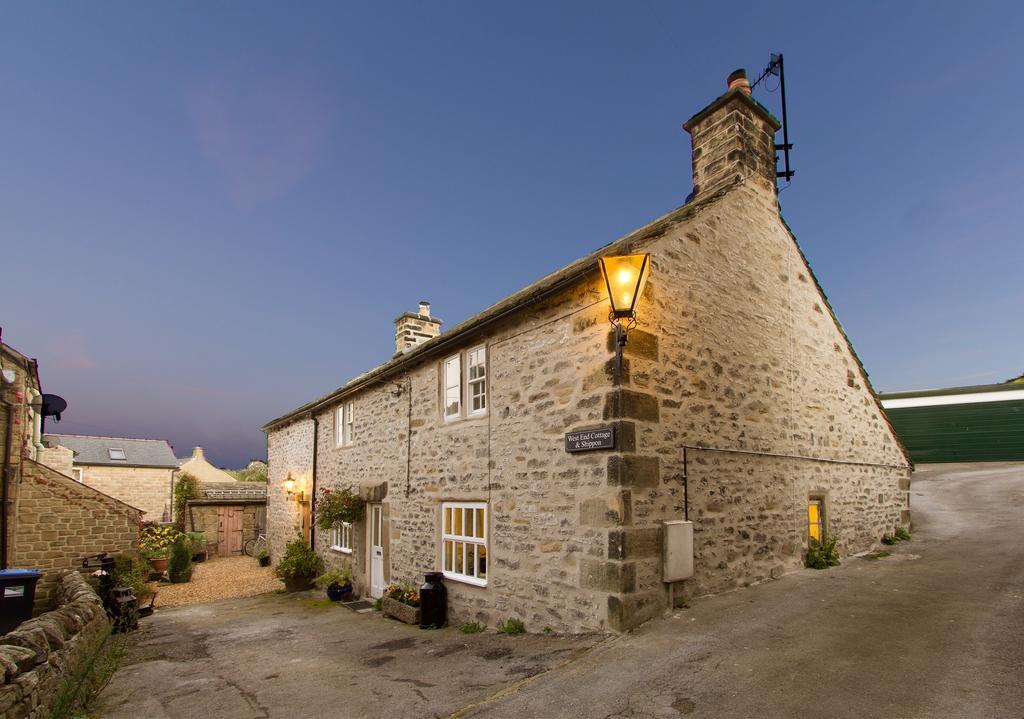West End Cottage And Shippon Eyam Extérieur photo